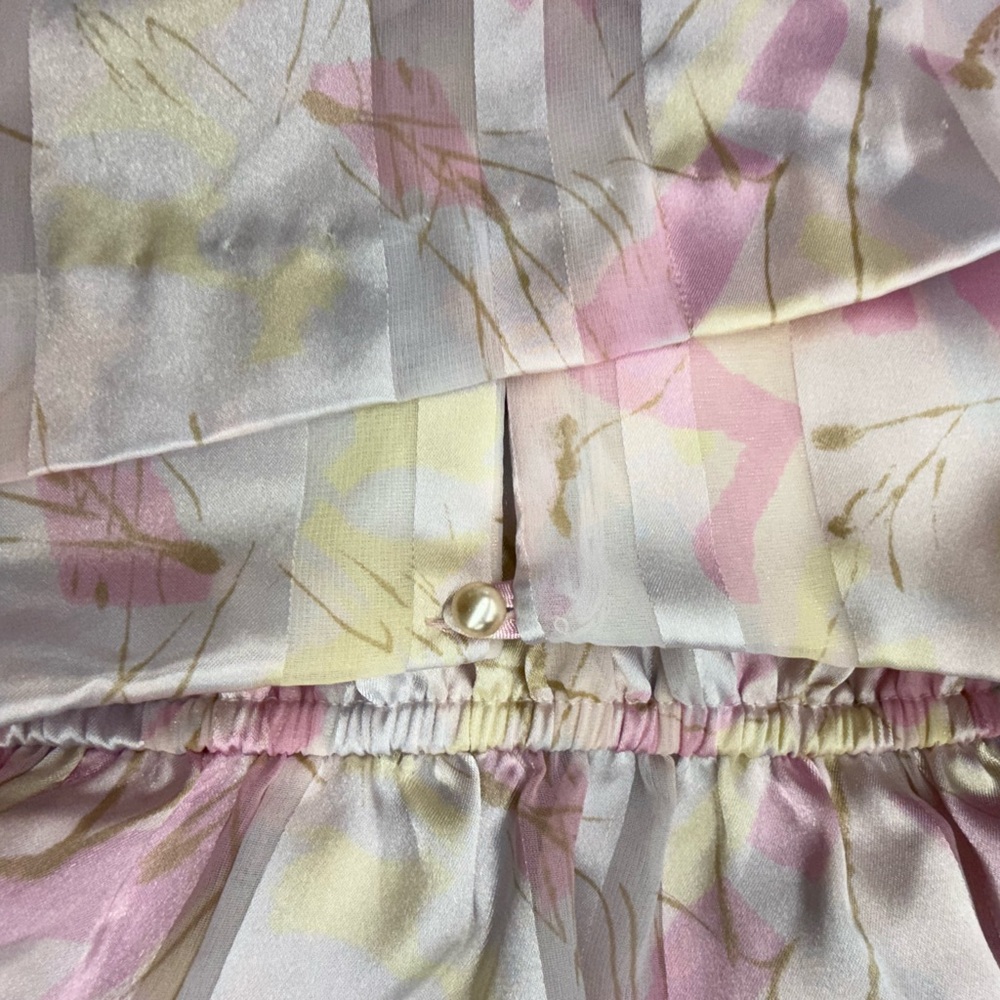 Vintage Floral Pink and White Dress - Picture 10 of 15